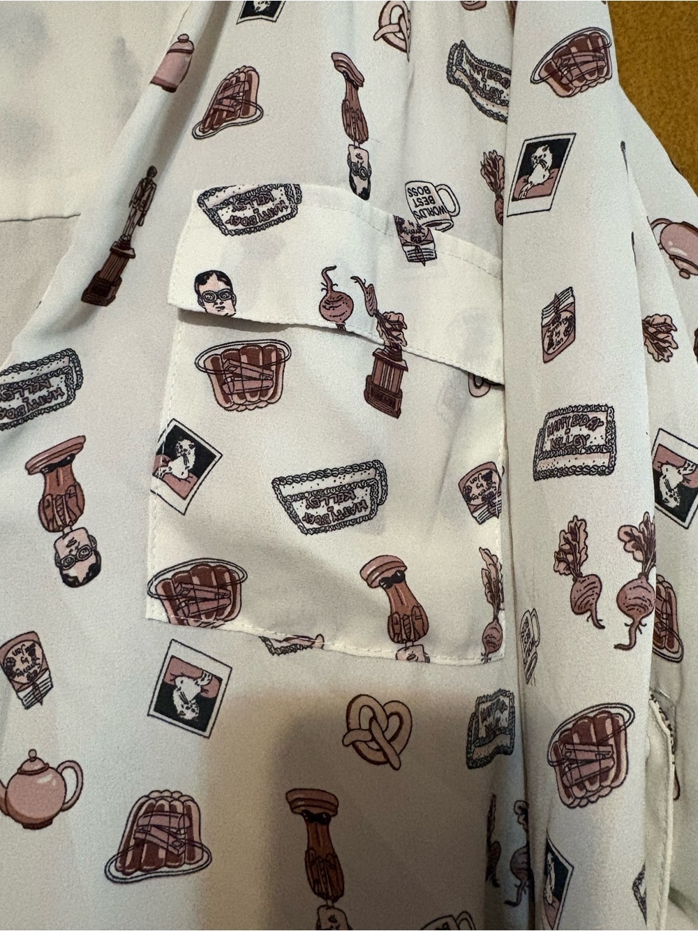 torrid Harper top with ‘The Office’ themed print - Picture 6 of 9